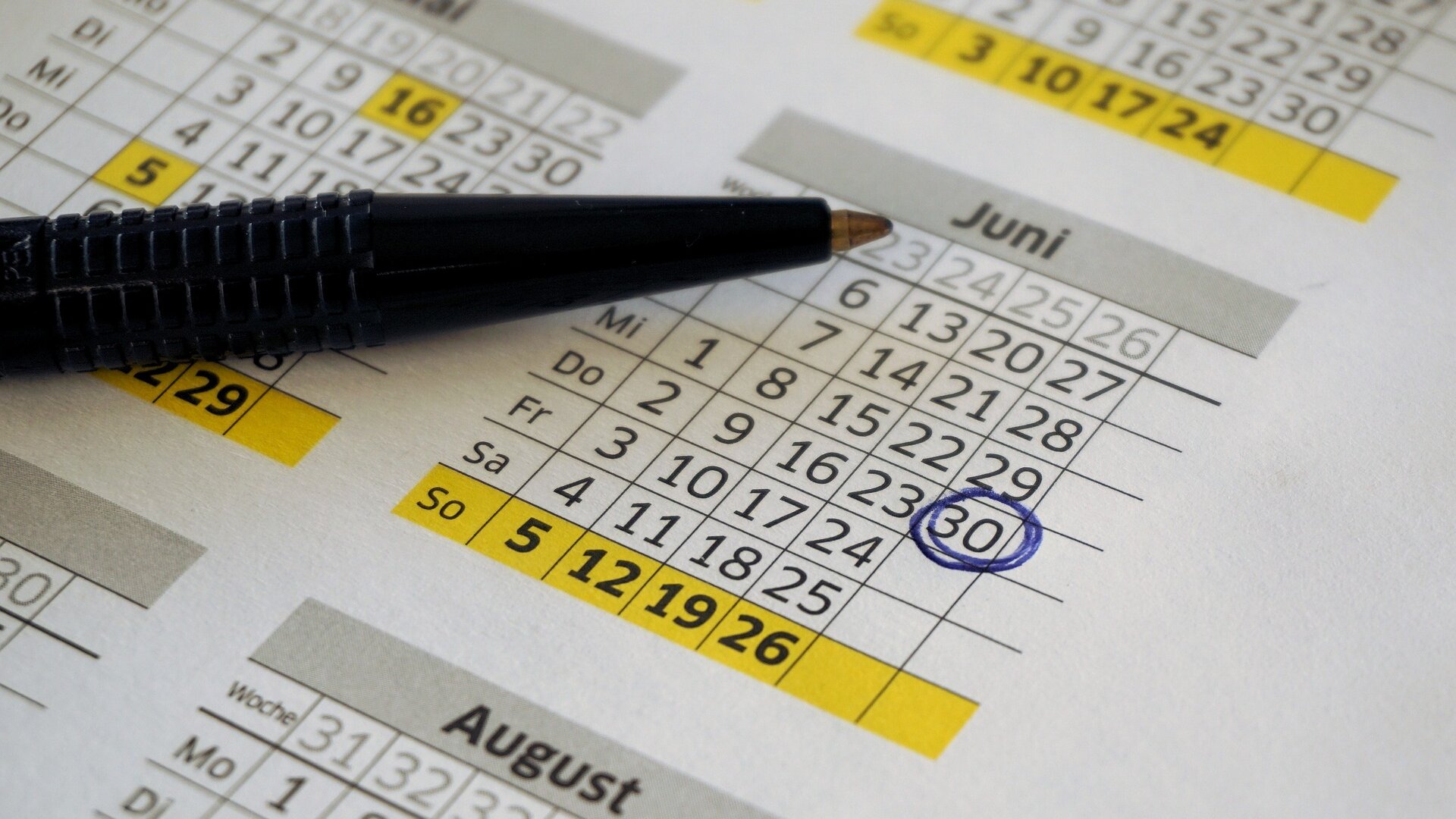 Stift und Kalender | © Pixabay
