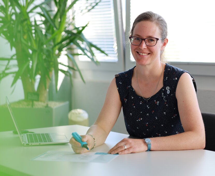 Katia Felber berät Maturand:innen bei der Studienwahl | © ask! – Beratungsdienste für Ausbildung und Beruf